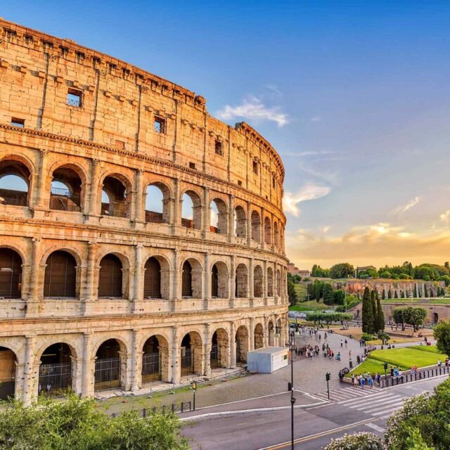 https://miamidadetravel.com/wp-content/uploads/2018/09/rome_01-1-640x640.jpg